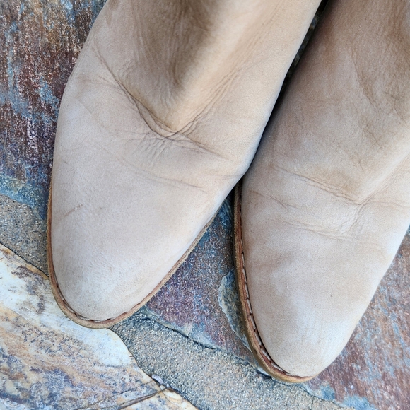 Stuart Weitzman Ankle Boots Tan Nubuc Leather Tassel Prancing 💃 Bootie Sz 10 💕 - Picture 9 of 12